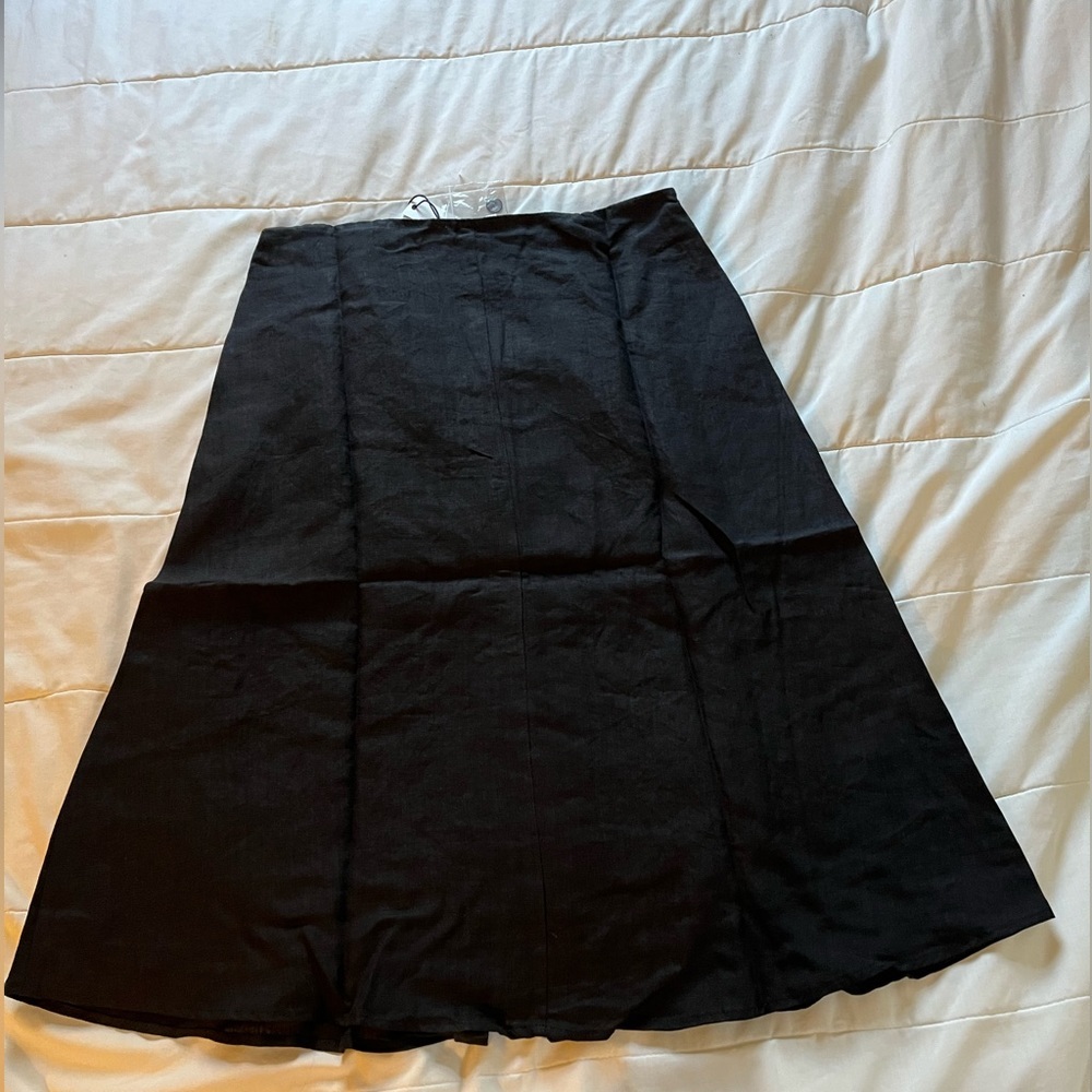 Olivaceous Women’s NWT Skirt Classic Fit Black size L - Picture 3 of 6